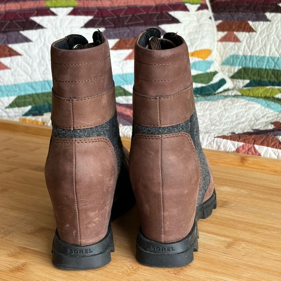 Sorel Joan of Arctic Wedge Iii NL4362-258 sz 7.5 - Picture 3 of 6